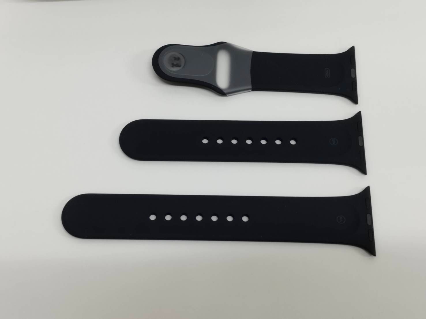 Apple Watch Series 6/GPS/40mm/A2291/スペースグレー〈MG133J/A〉 (4 