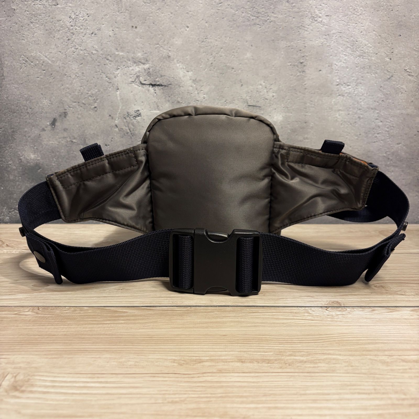 ✨PORTER PX TANKER FANNY PACK シルバー系✨ 保存袋付き ミニバッグ