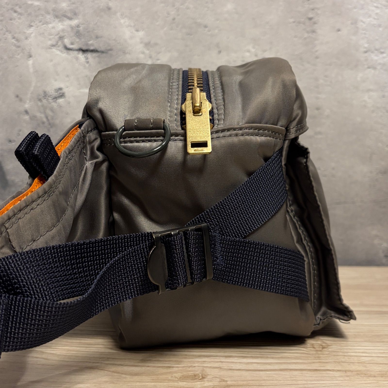 ✨PORTER PX TANKER FANNY PACK シルバー系✨ 保存袋付き ミニバッグ
