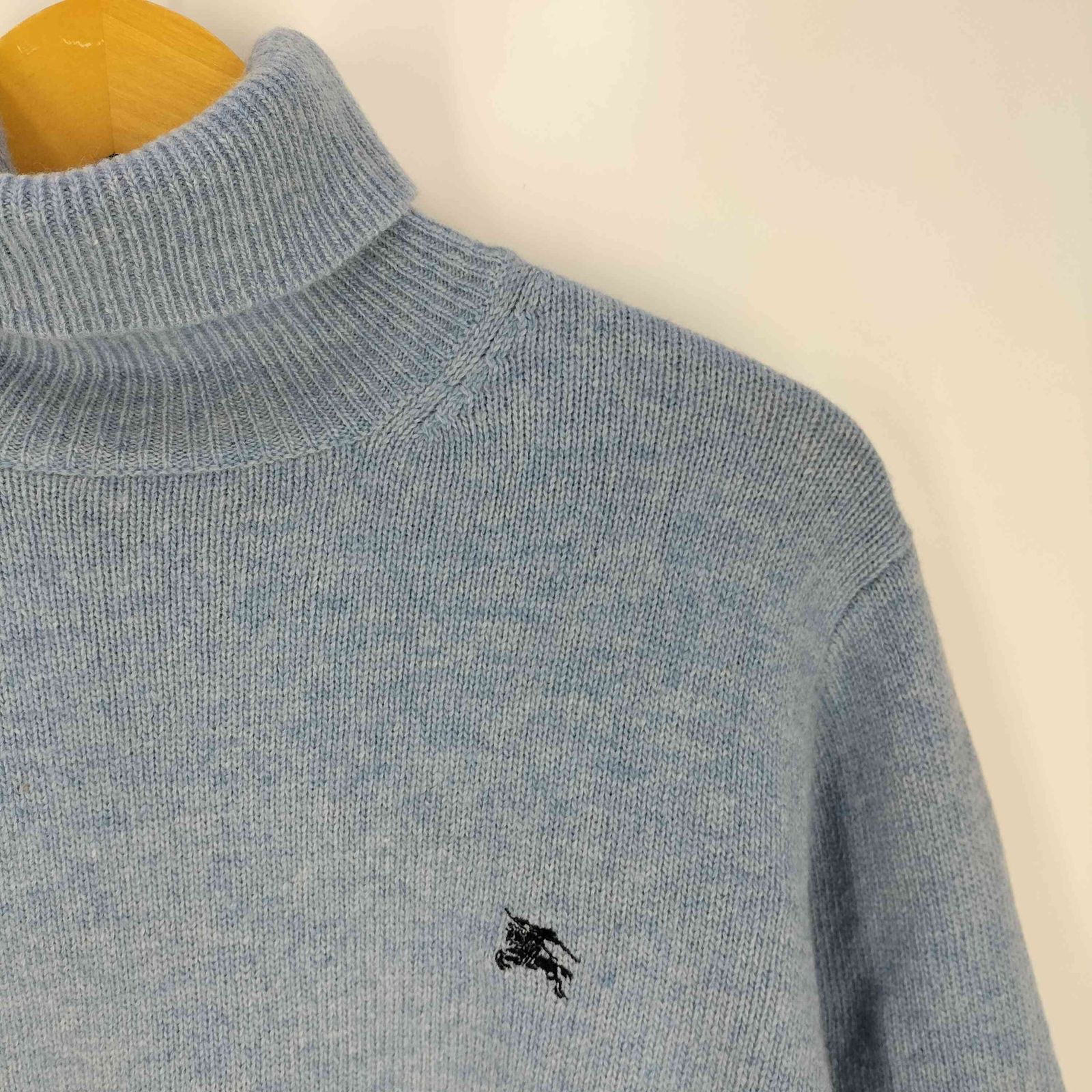 BURBERRY BLUELABEL リブ編み タートルネック ニットセーター BURBERRY BLUELABEL リブ編み タートルネック ニットセーター