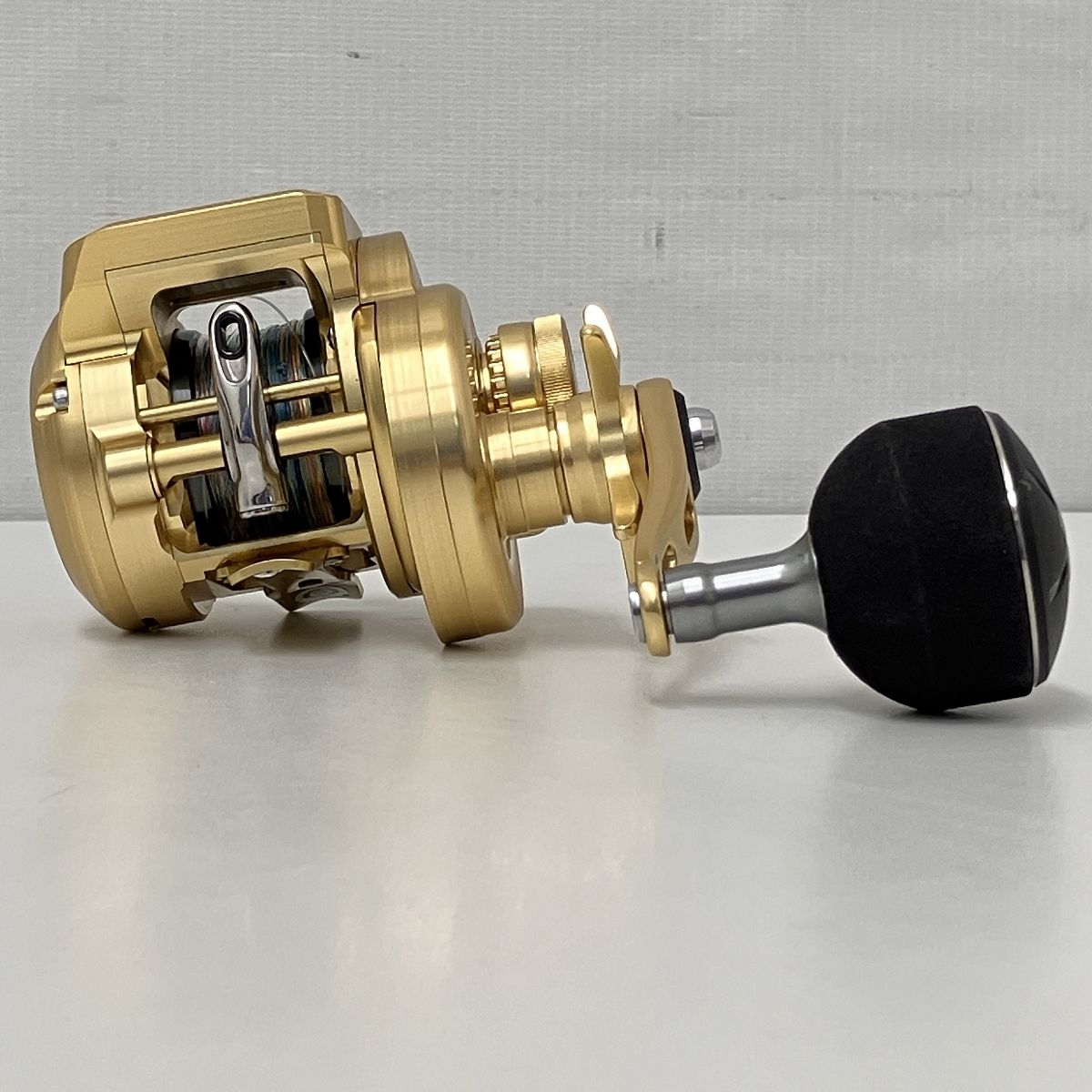 SHIMANO OCEA CONQUEST 18オシアコンクエスト CT 201HG 釣具 リール