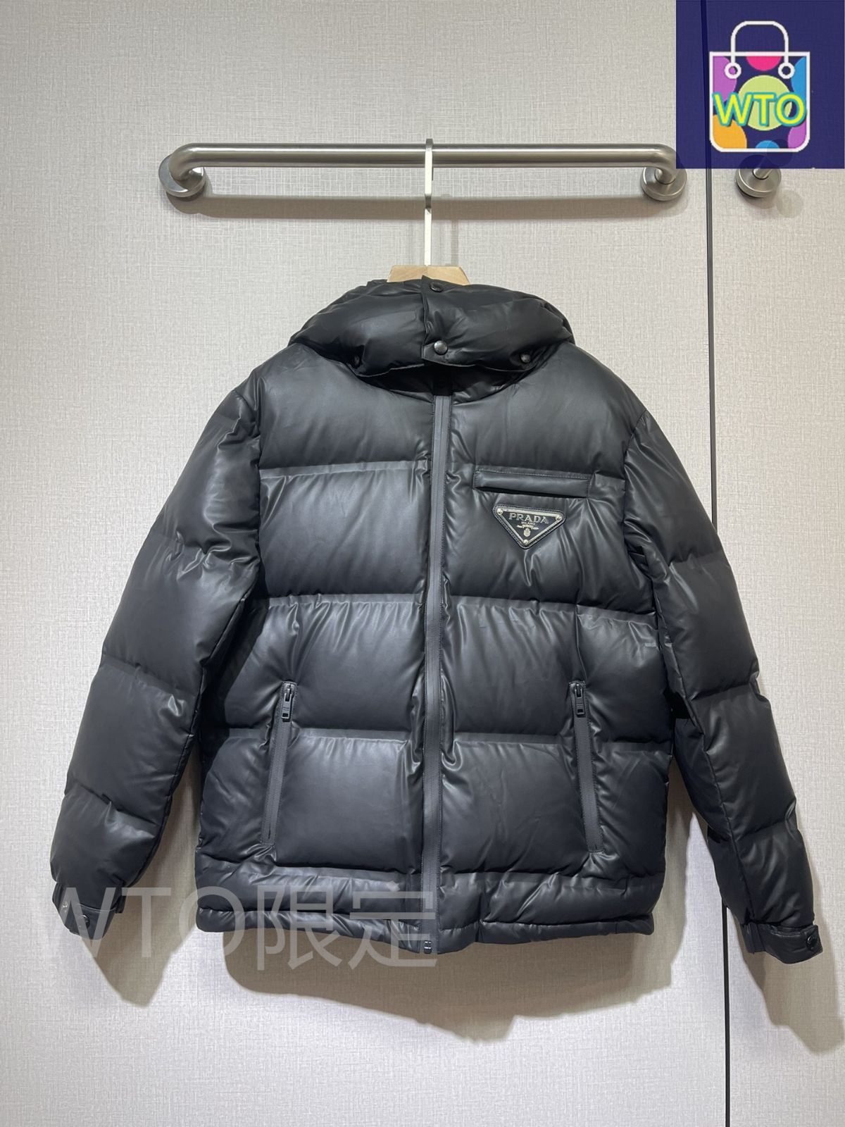 今日特価】Prada プラダ ビジネススタイルダウンシリーズ 防水防風