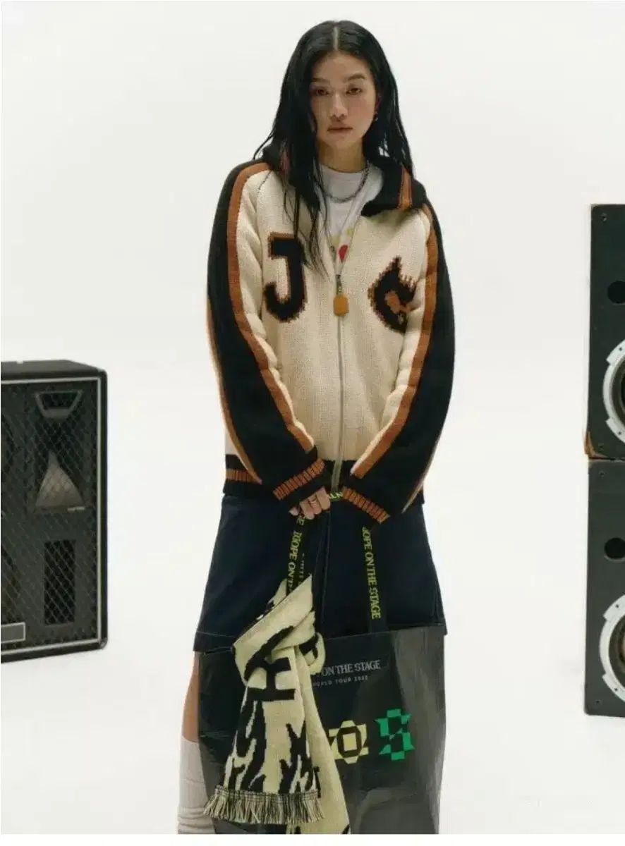 新品) BTS ジェイホープ(J-HOPE・ホソク・ホビ) カウチン カーディガン