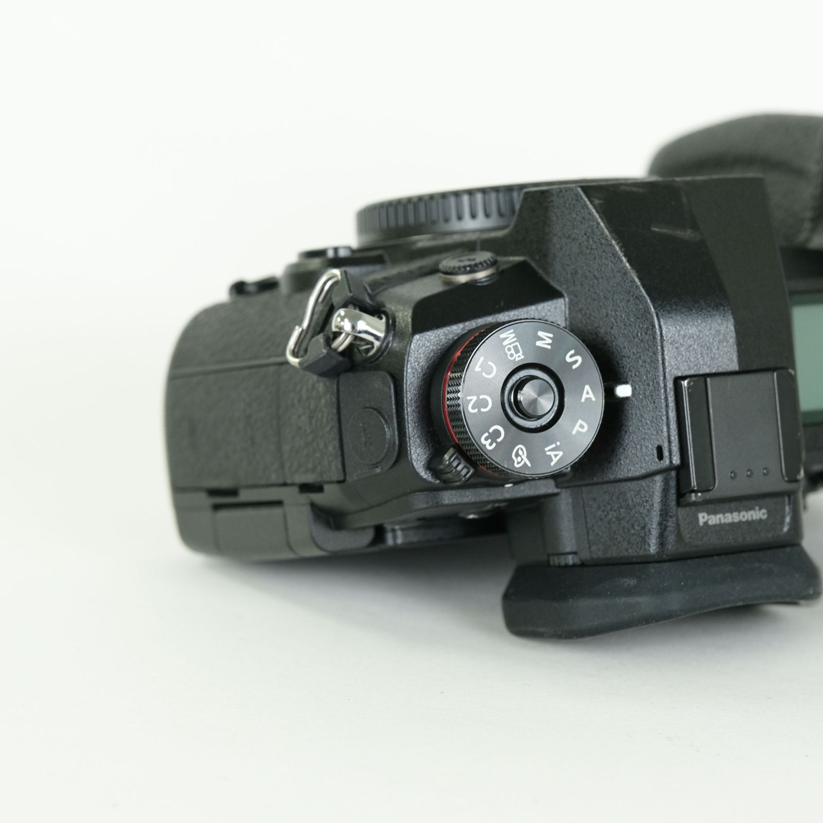 LUMIX DC-G9 PRO 美品　シャッター1,136回 LUMIX DC-G9 PRO 美品 シャッター1,136回 LUMIX G9 PRO レビュー 外観