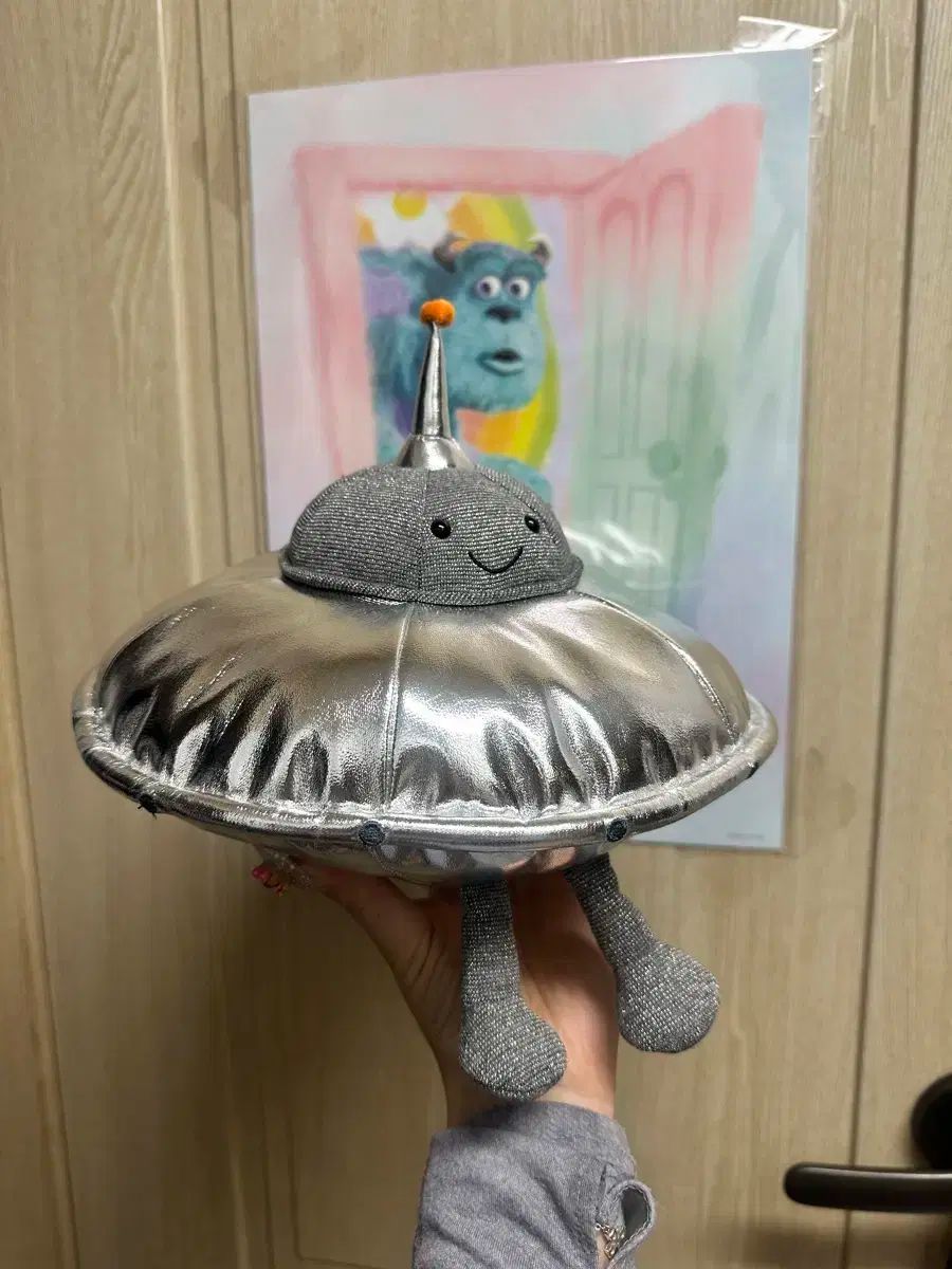 JELLYCAT(ジェリーキャット) エイリアン UFO ぬいぐるみ