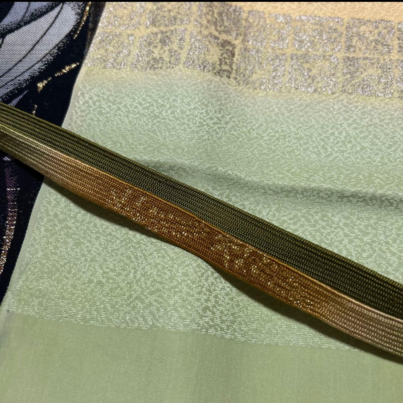 未使用近い 美品 袷 正絹 縮緬 友禅 訪問着 フルセット 西陣唐織漆箔