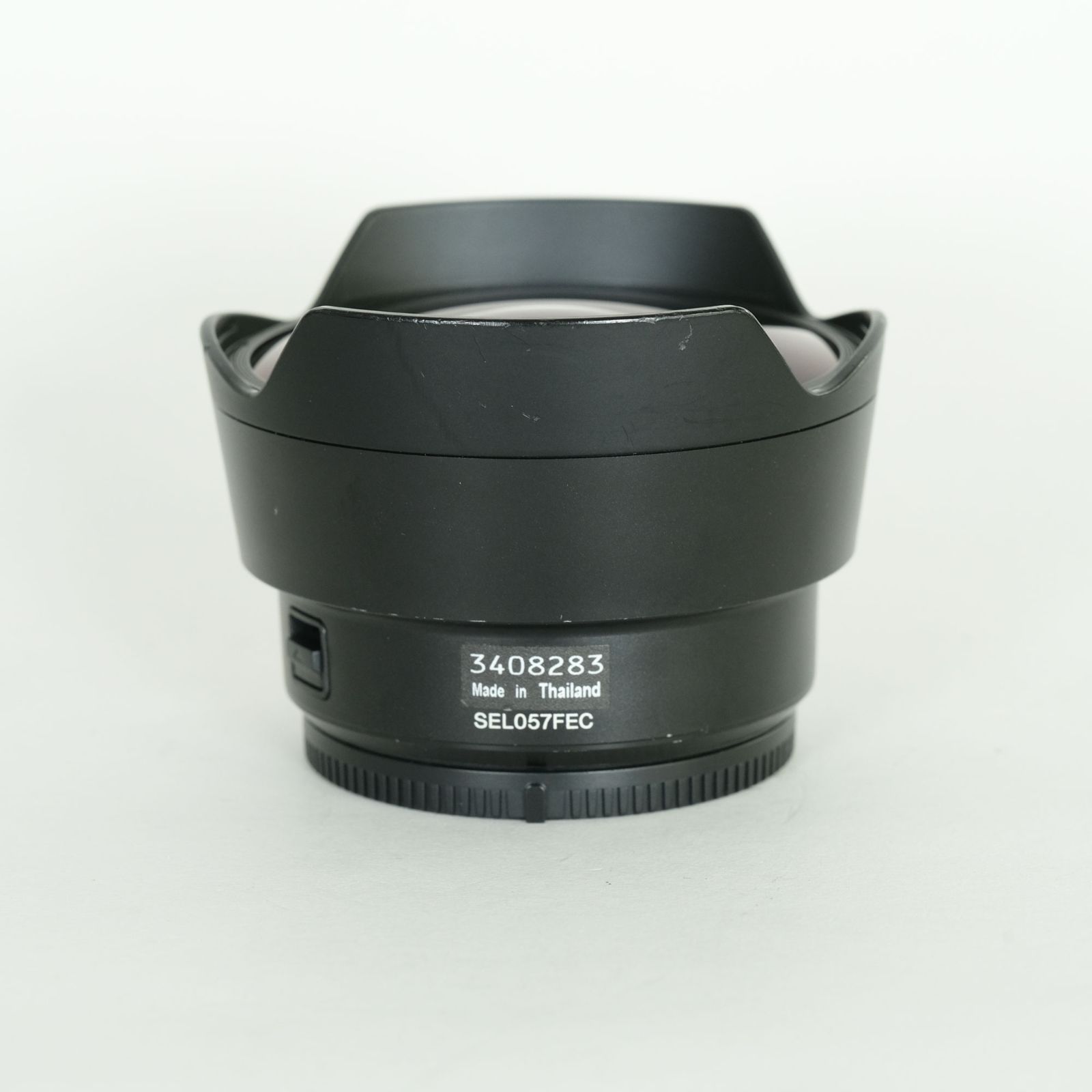 並品 | フィッシュアイコンバーター SEL057FEC付] SONY FE 28mm F2