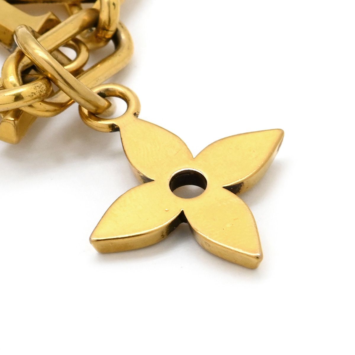 Louis Vuitton フラワーモチーフ ネックレス ☆大人気☆【Louis Vuitton】LV フラワーグラム ネックレス (Louis