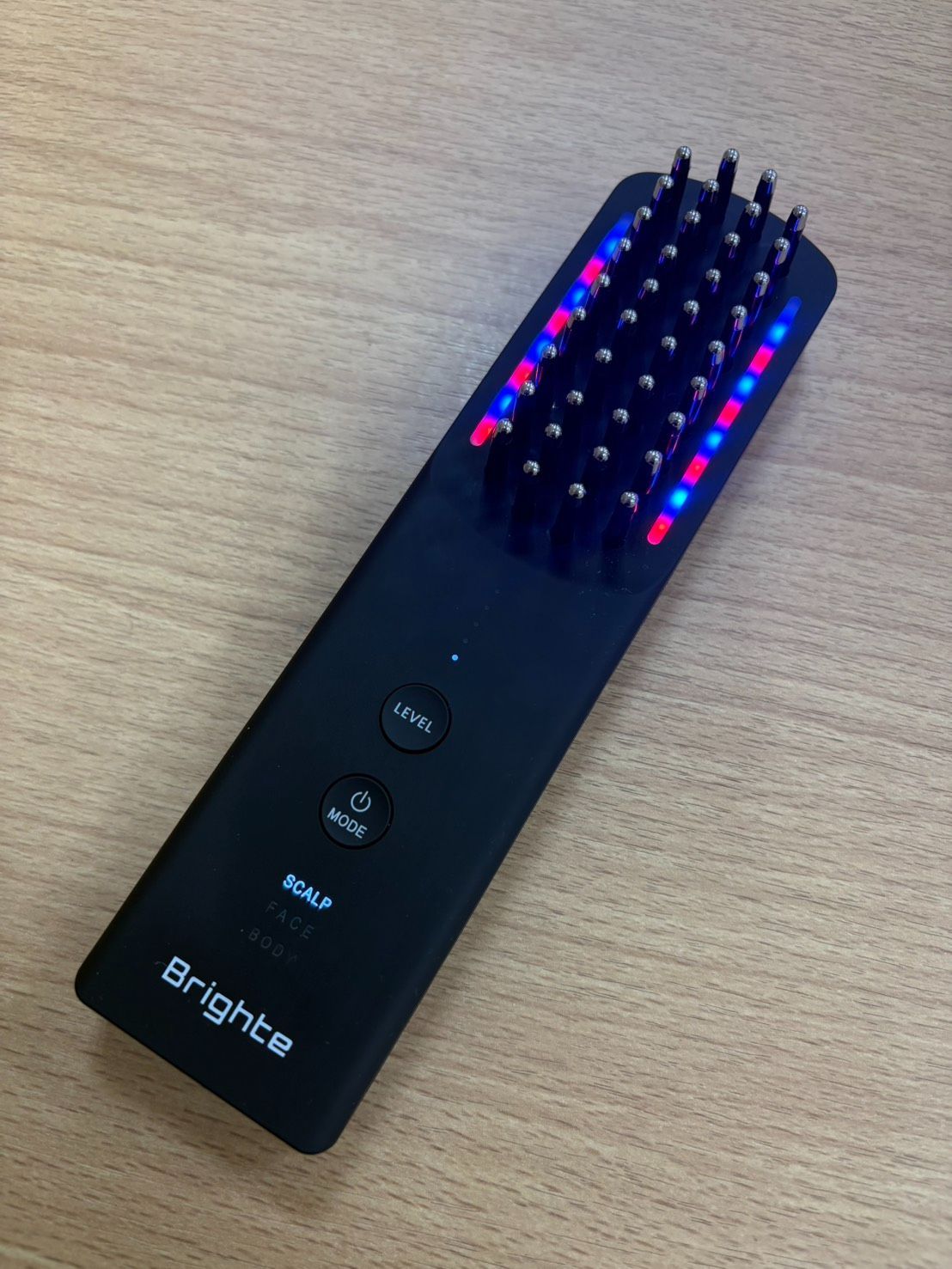 EL6】スカルプ美顔器 ELEKIBRUSH+ 本体のみ FJ11281 - メルカリ