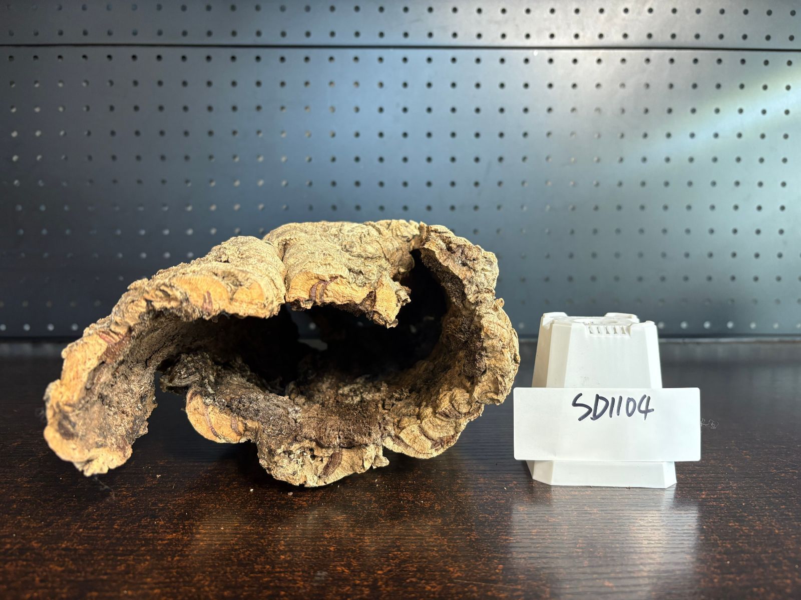 SD1104 ポルトガル産 キャノンコルク コルク樹皮 コルク板 バージン