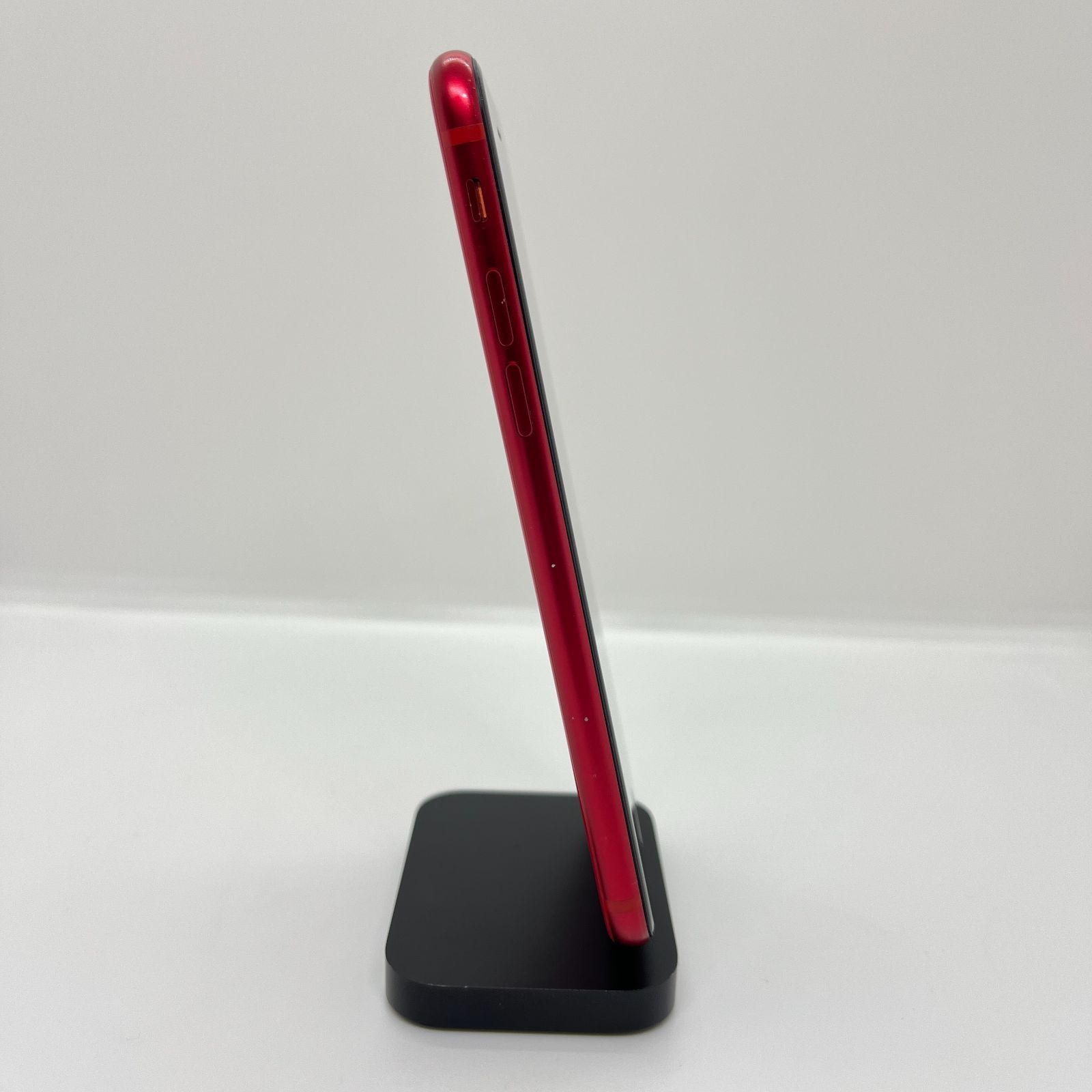 バッテリー最大容量100％】iPhoneSE2 128GB レッド【SIMロック解除済み