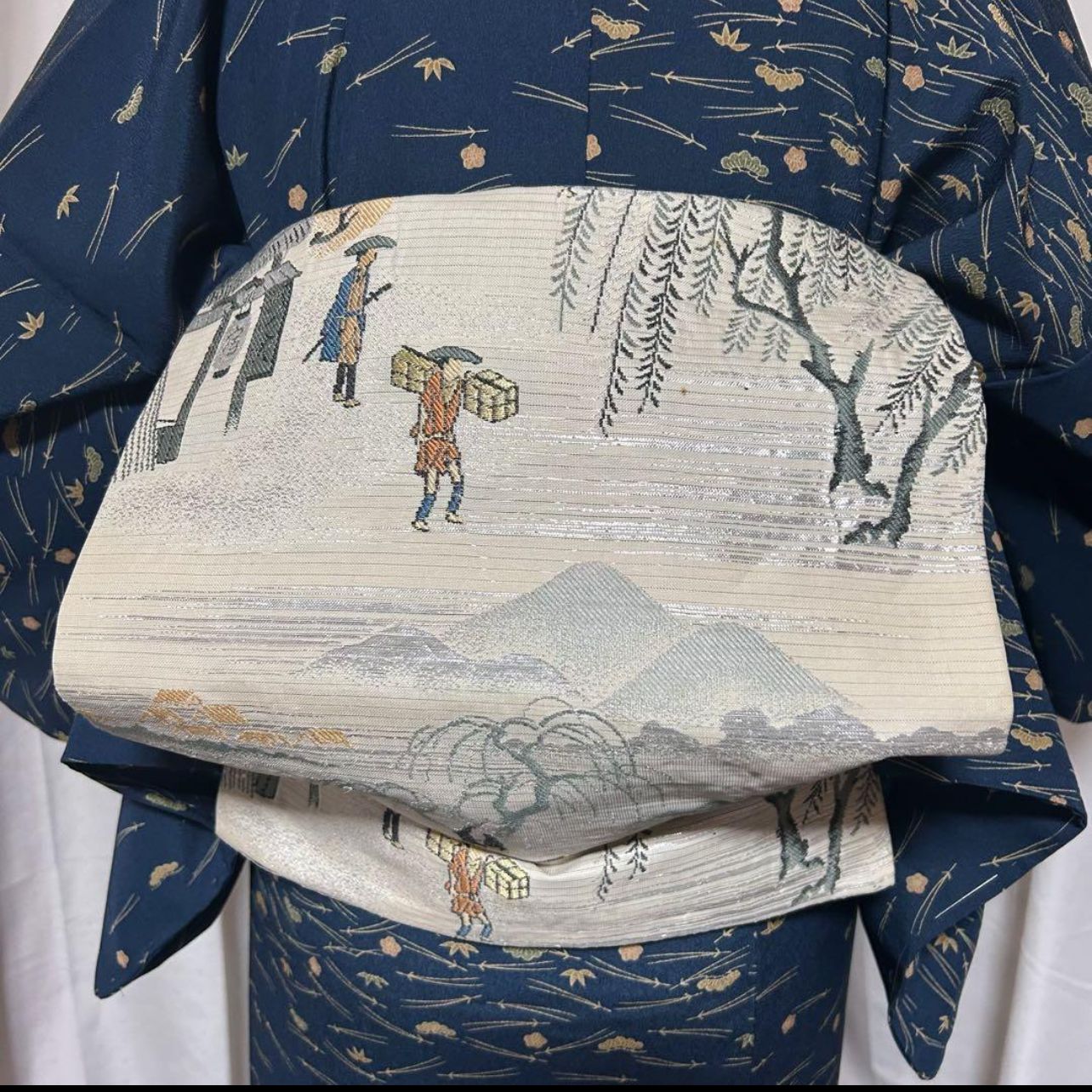 美品　袷　化繊　縮緬　江戸小紋　寄せ小紋　フルセット　正絹相良刺繍名古屋帯 未使用近い 美品 袷 化繊 江戸小紋 フルセット 塩瀬名古屋帯 - メルカリ