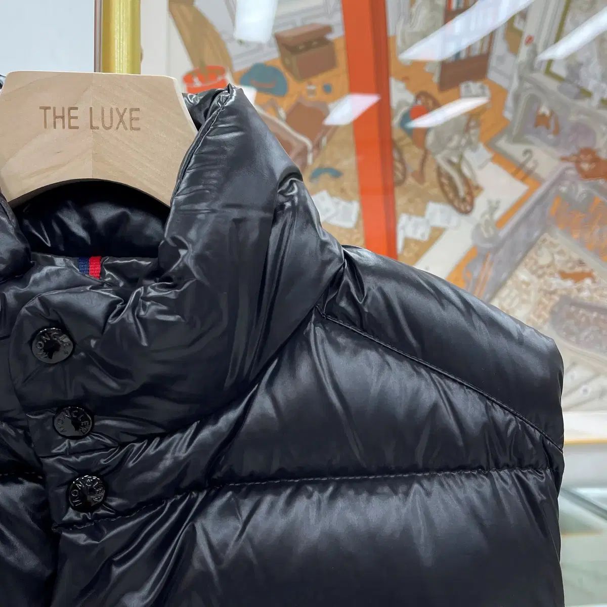 MONCLERモンクレールダウンベスト TIB チブ ブラック美品 タグあり 新品 MONCLER モンクレール TIBB ティブ ダウンベスト ブラック - メルカリ