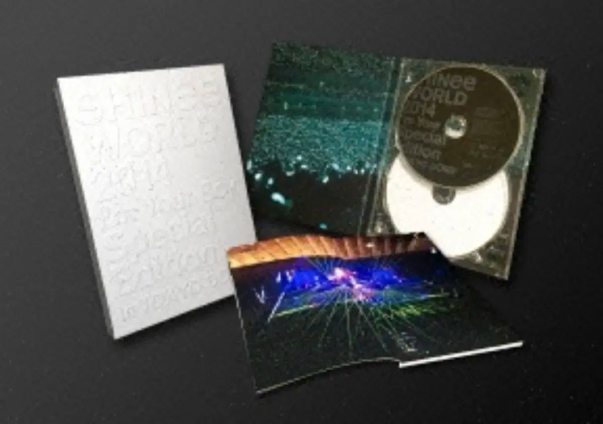 送料込み) SHINee 2014 初 東京ドーム コンサート ブルーレイ 初回限定