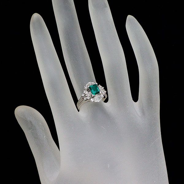 美品 京セラ クレサンベール Pt900 再結晶アレキ2.63ct リング 指輪 クレサンベール/京セラ Pt900 再結晶エメラルド ダイヤモンド リング