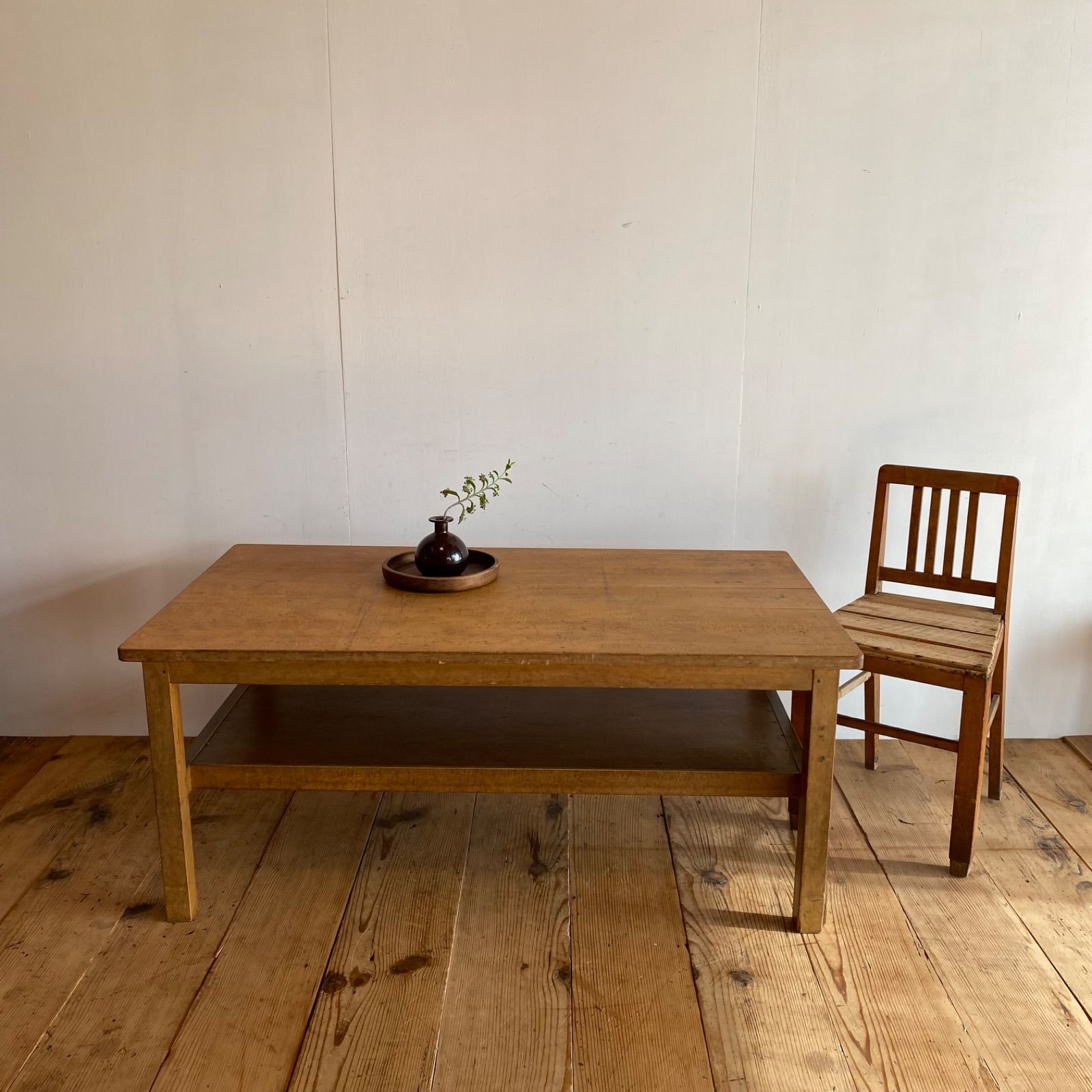 アンティーク ローテーブル 机 センターテーブル 棚付き 古家具 古道具