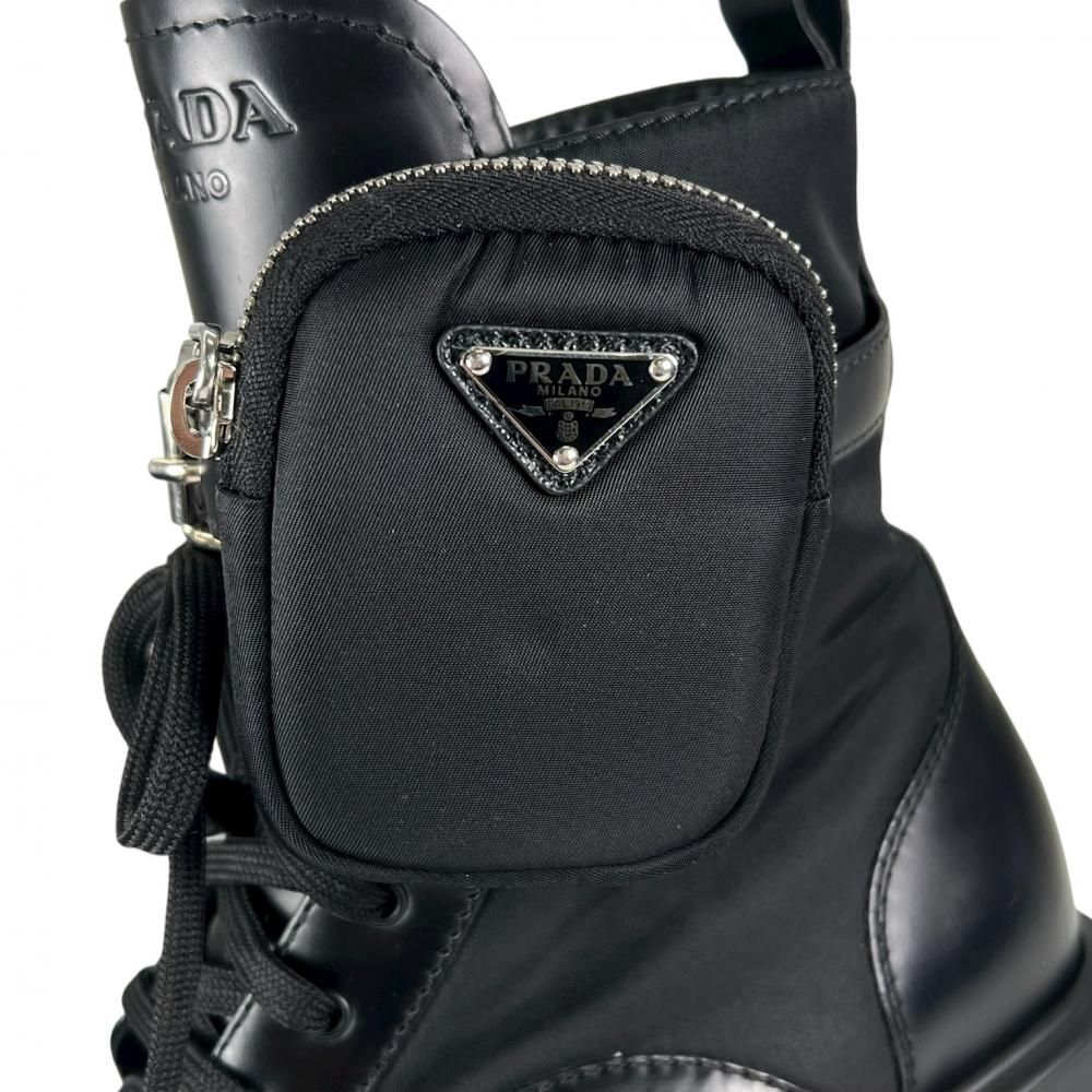 【美品】プラダ 2UE007 モノリス コンバットブーツ サイズ8.5 ポーチ ブラック プラダ モノリス ポーチ付 ブラッシュドレザーX Re-nylon