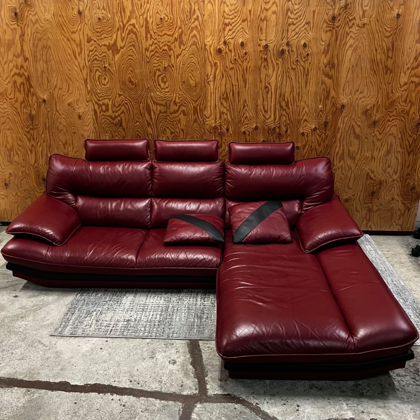 【期間限定値下げ中】カウチソファ【値引き歓迎】 ○【値下げ交渉可能】ニトリ 3人がけソファ カウチソファ 本革張り