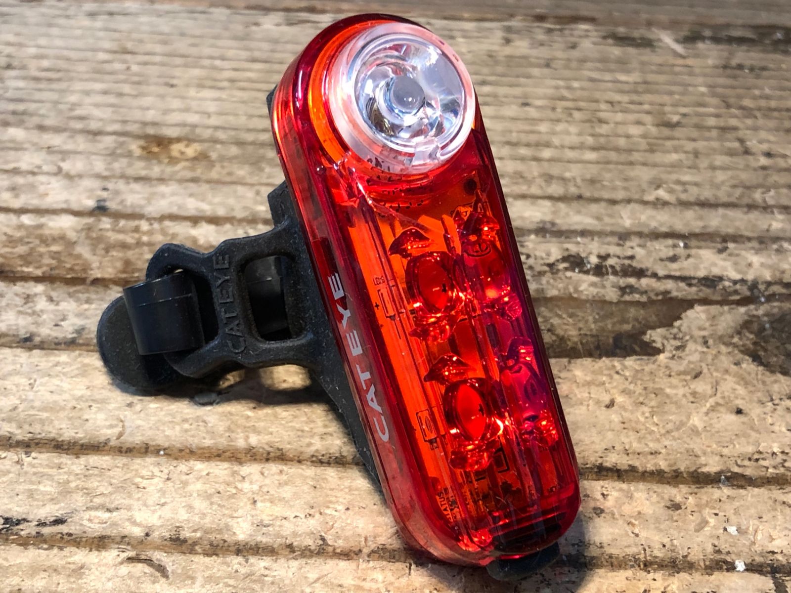 JM880 キャットアイ CATEYE SYNC CORE KINETIC ライト 前後セット (HL