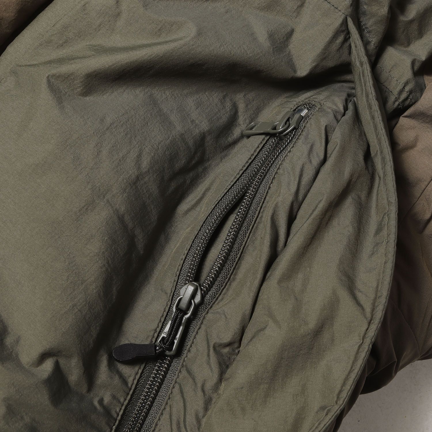 WILD THINGS ワイルド シングス ジャケット カーキ×オリーブ サイズ:M