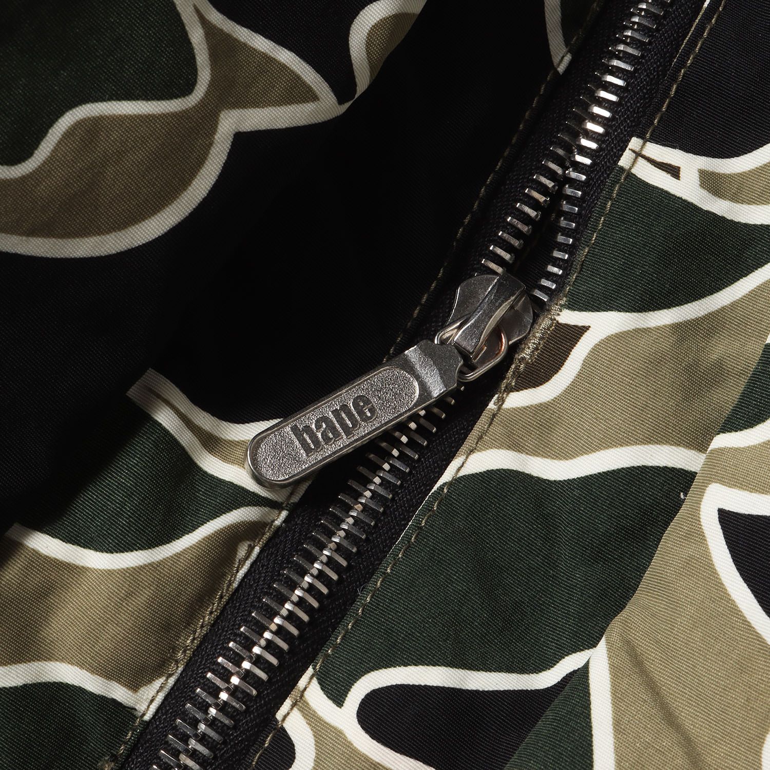 【SALE中】A BATHING APE スターカモ ダウンジャケ A BATHING APE ア ベイシング エイプ ジャケット グリーンカモ サイズ