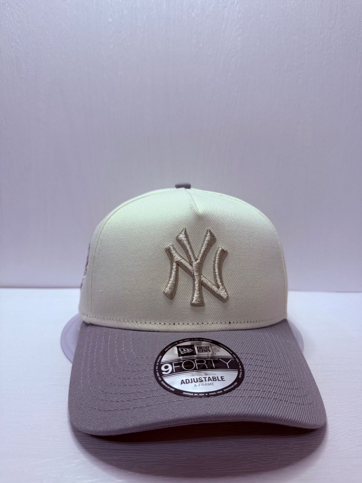 NEWERA 9FORTY A-Frame ヤンキース メッシュ キャップ ストーン 