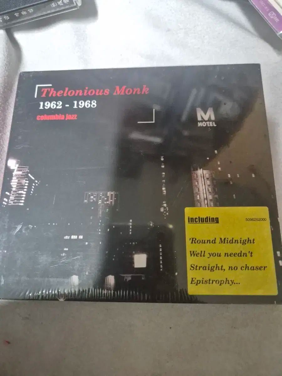 室内保管 超バリ溝 コンチネンタル エクストリームコンタクト 255/40R19