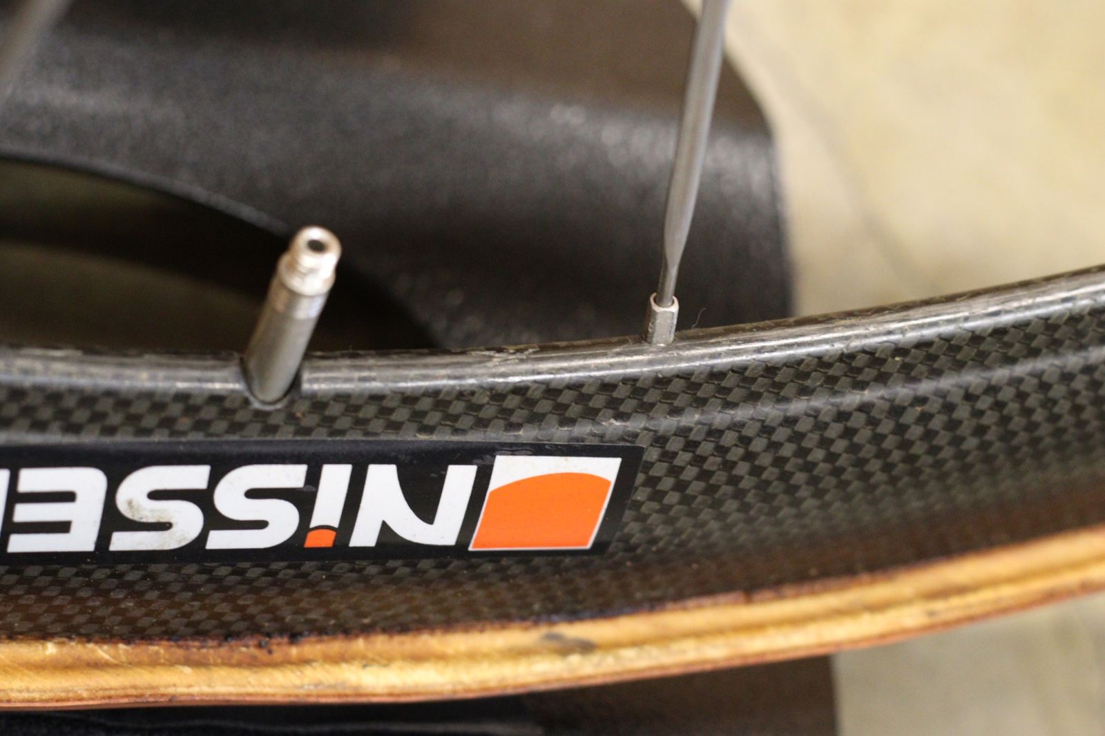 ニッセキ NISSEKI カーボン チューブラー ホイールセット シマノ 10S