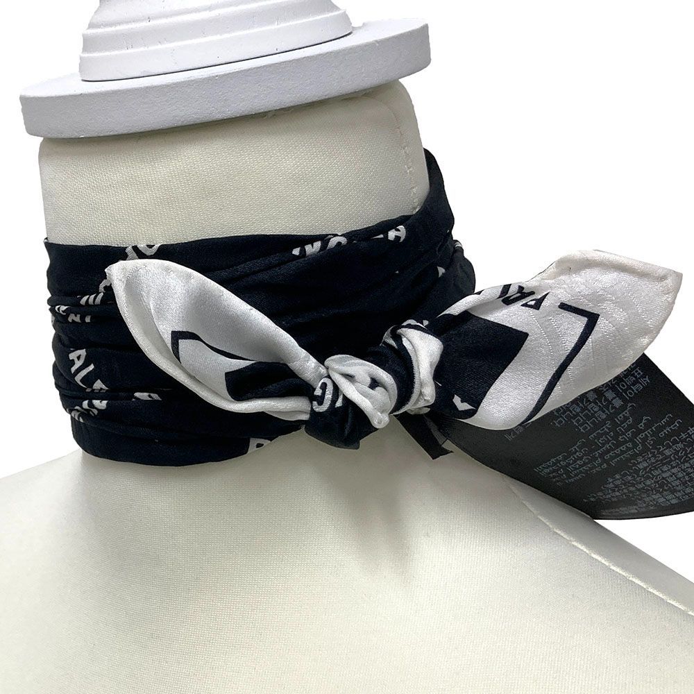 新品 BALENCIAGA バレンシアガ 774702 4D1B7 1000 シルク スカーフ