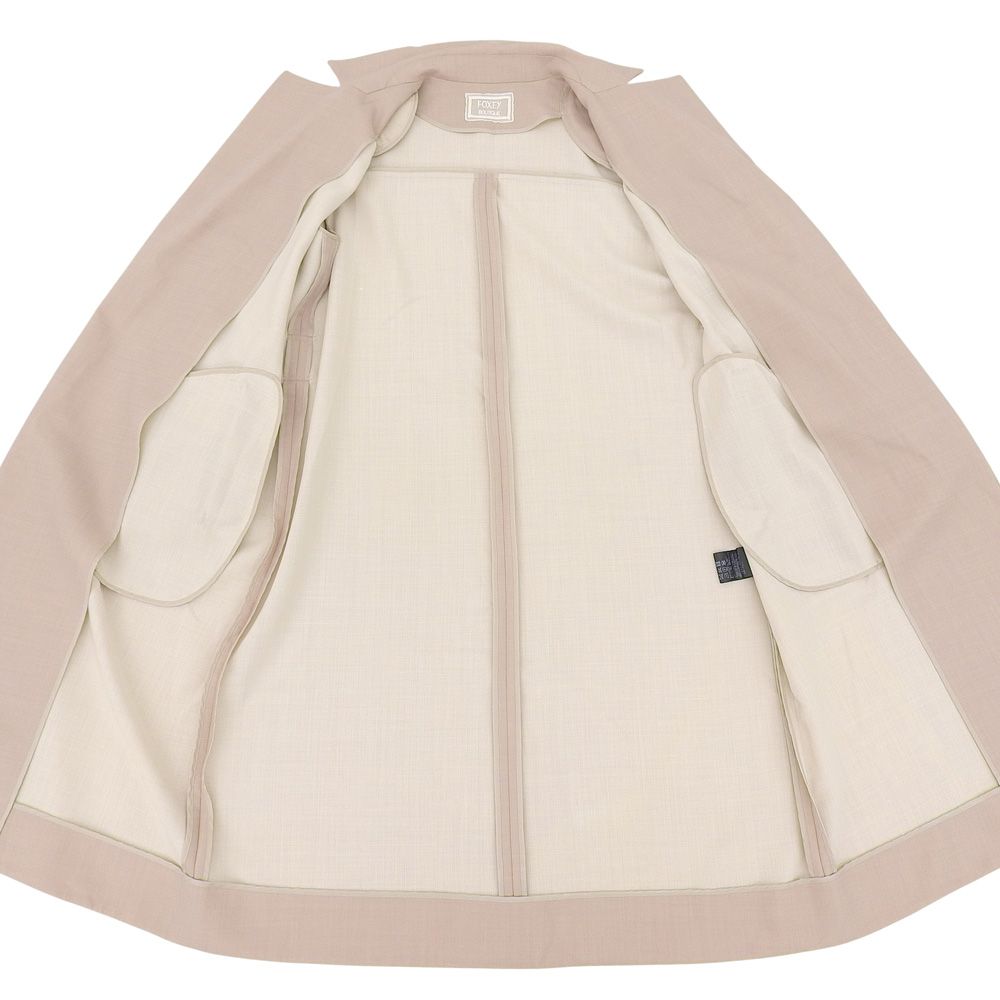 美品✨完売品✨フォクシー　ウェストミンスターコート ベージュ　38 ポーチ付 FOXEY BOUTIQUE フォクシーブティック 美品 ベルト付 シングルコート
