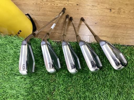 中古】 ダンロップ SRIXON ZX7 6S アイアンセット IR 純正特注シャフト
