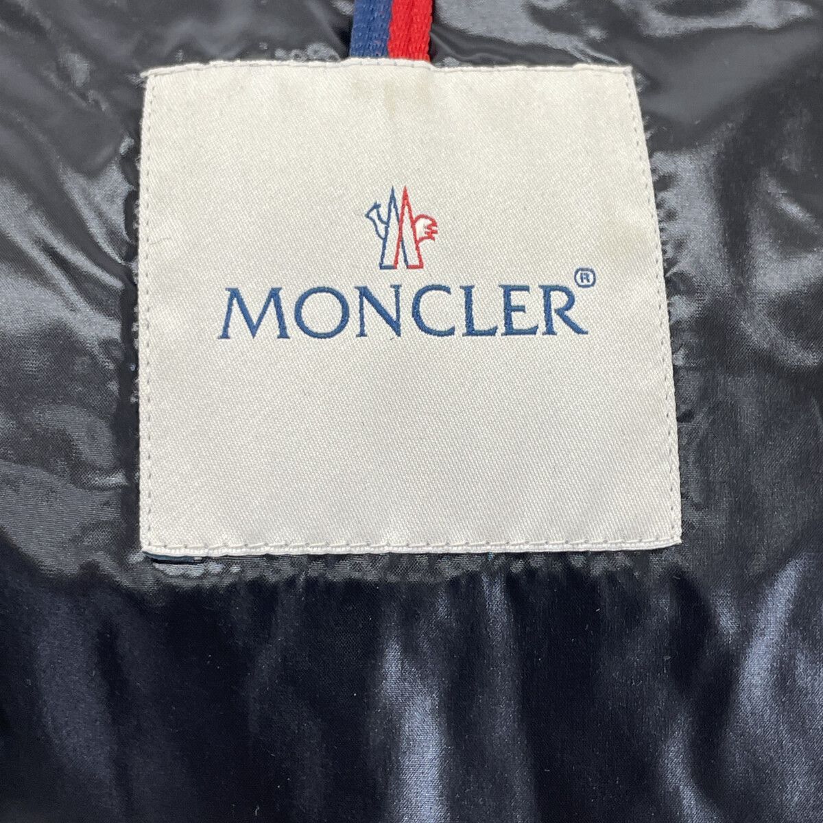 MONCLER モンクレール 並行 RATEL ﾌﾞﾗｯｸ ﾗﾒﾂｲｰﾄﾞ ｼｮｰﾄﾀﾞｳﾝｼﾞｬｹｯﾄ 00