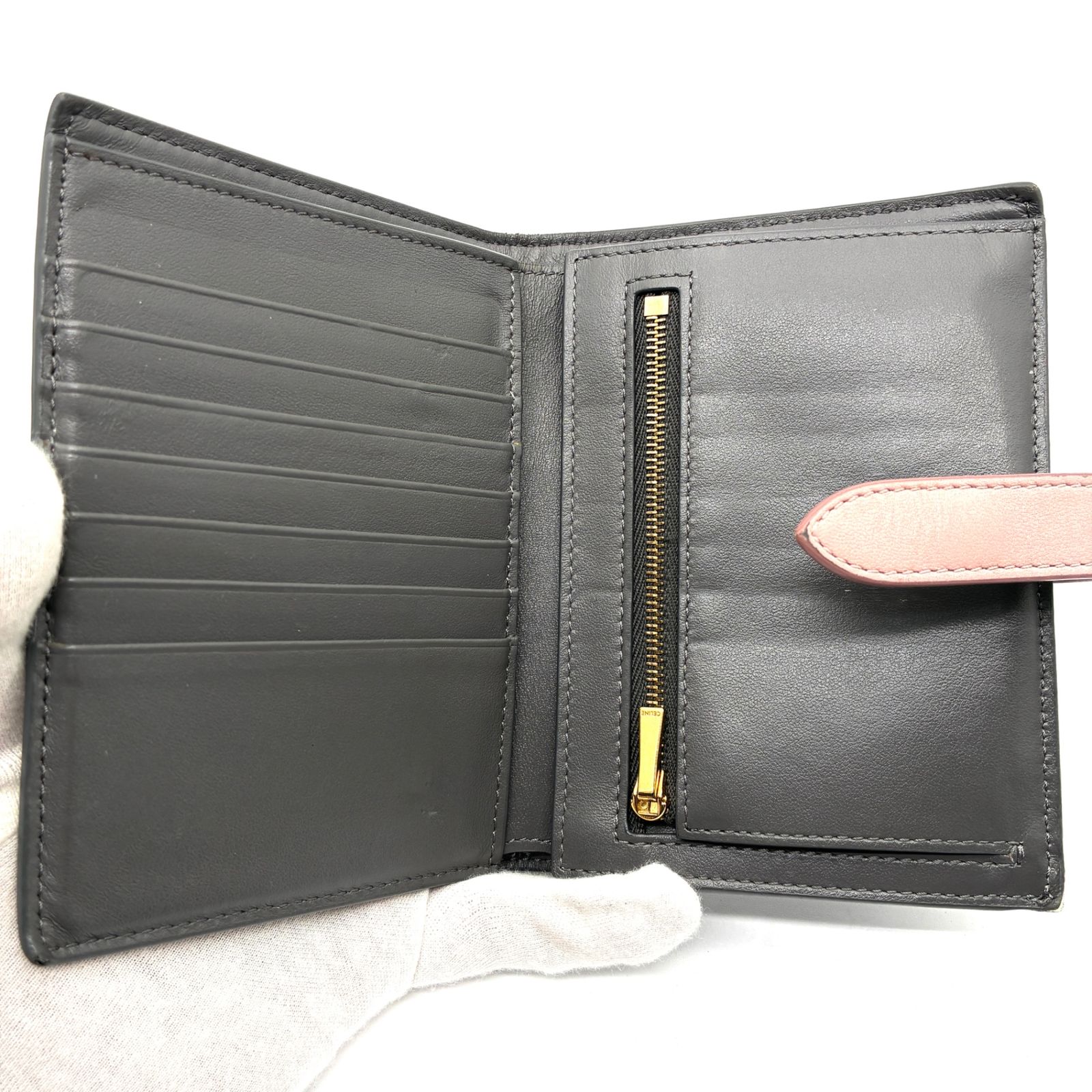 極美品 CELINE セリーヌ ミディアムストラップウォレット 二 極美品 CELINE セリーヌ ミディアムストラップウォレット 二