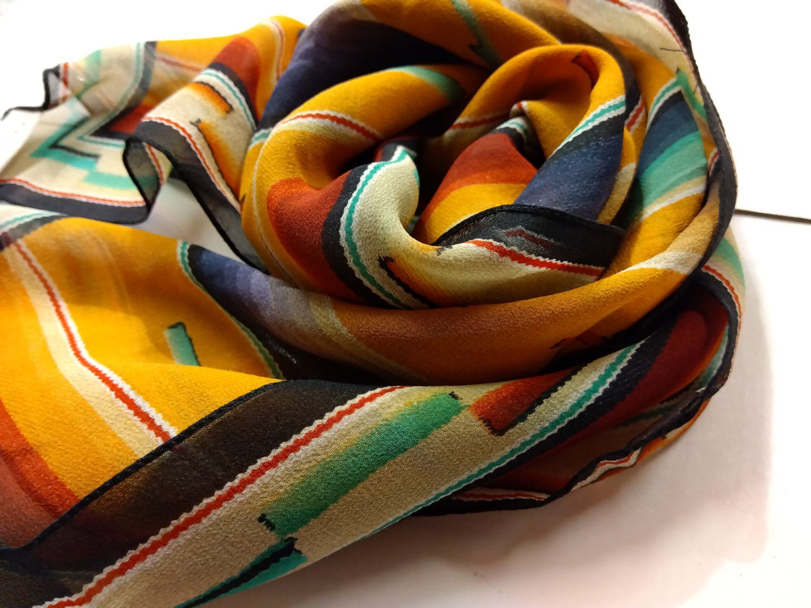 M24 クリスチャンディオール Christian Dior 差し色きれいめ秋カラー