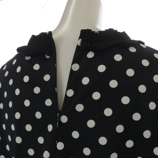 ユナイテッドアローズ UNITED ARROWS タック フリルVネック ハーフ