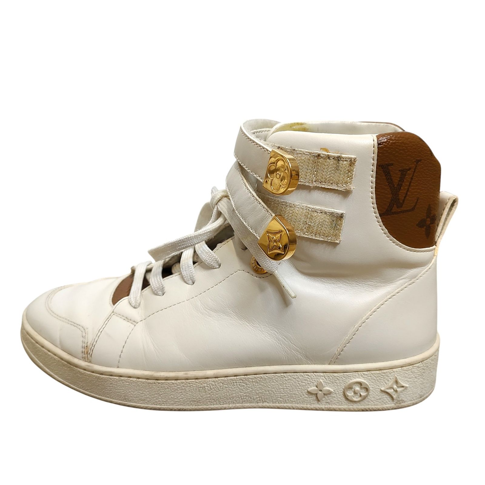 特別 SALE‼️✨LOUIS VUITTON✨スニーカーモノグラム柄 ルイ・ヴィトンからメンズ新作スニーカー3モデルが登場！ “履くだけで