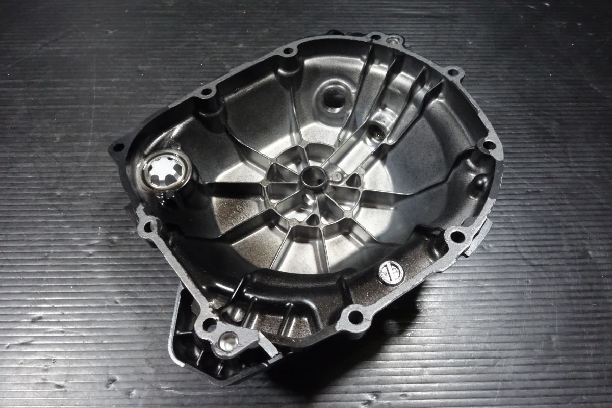 エンジンカバー クラッチカバー 右 カワサキ 純正 Z900RS CAFE ZR900C