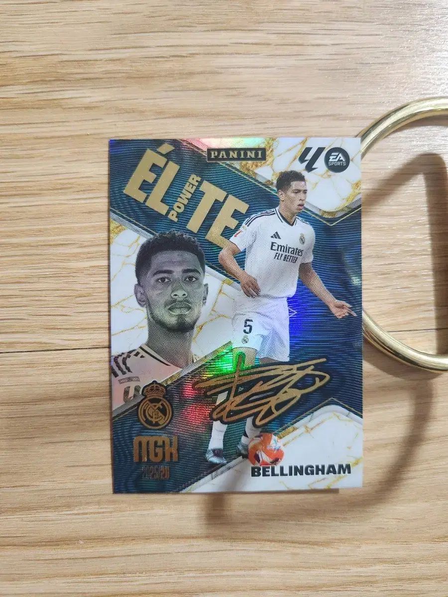 【25枚限定】Jude Bellingham ベリンガム レアル サッカーカード 12041515_674ff3804f4da.jpg