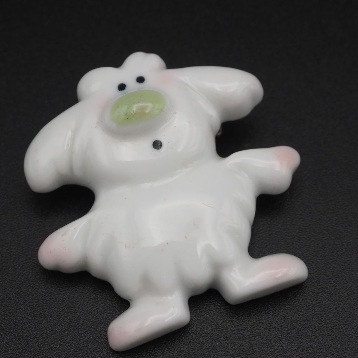 H989 長崎オランダ村 LUMBO ブローチ 陶器 キャラクター デザイン