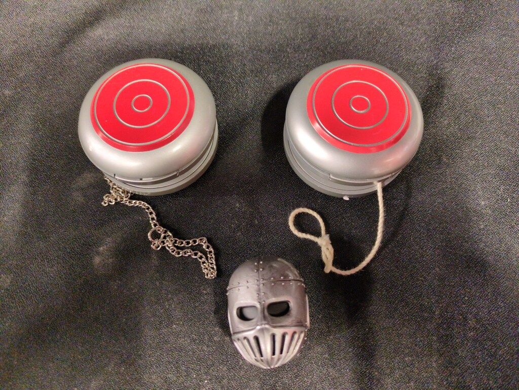 バンダイ スケバン刑事 80'sヨーヨー+鉄仮面 DXセット - メルカリ