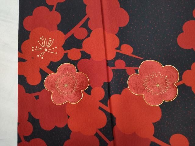 平和屋着物○豪華振袖 駒刺繍 枝梅文 黒地 金彩 正絹 逸品 CAAZ3400yc