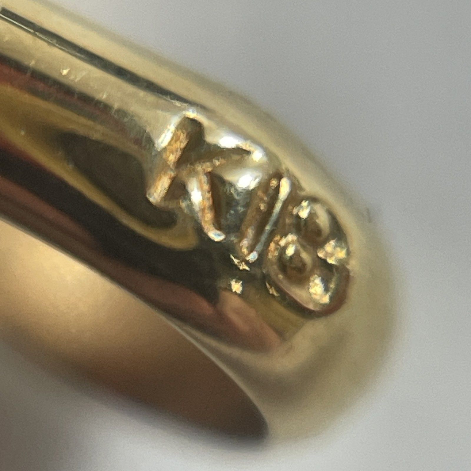 ☆ K18刻印 18金 バチカン刻印 ゴールドフレーム 女性横顔彫刻 天然石