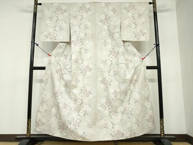 平和屋着物●本場大島紬　9マルキ　舞花文　高島屋扱い　正絹　逸品　DAAW5794ud 平和屋着物○本場大島紬 白大島 9マルキ 舞花文 正絹 逸品 DAAY5752ud