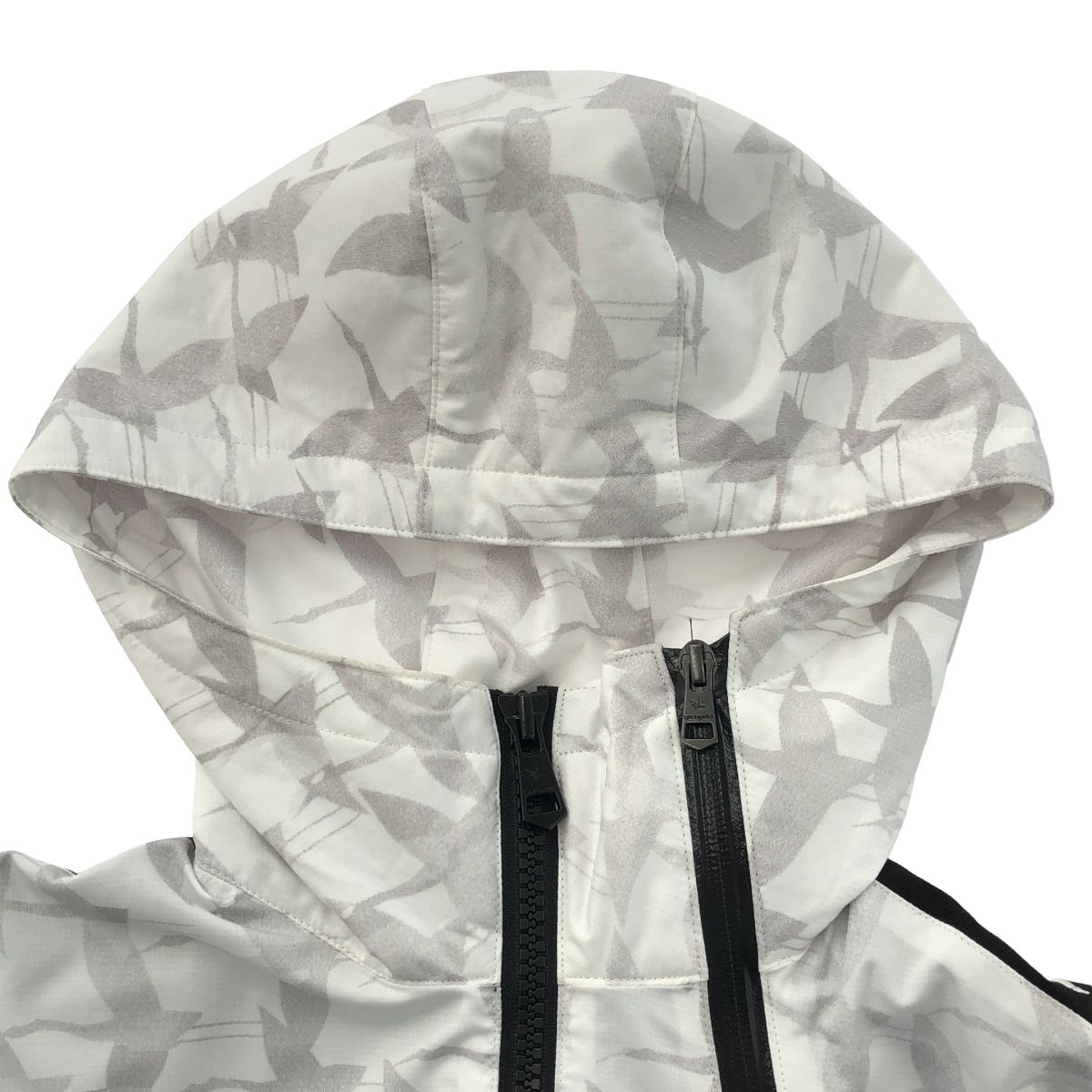 1PIU1UGUALE3 × R[ONE] Ronaldinho ウノ ピゥ ウノ ウグァーレ トレ  