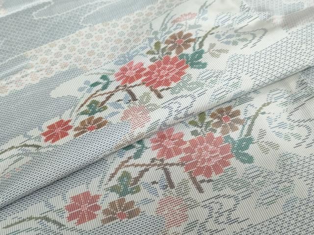 平和屋着物○都喜ヱ門 本場大島紬 本場大島紬 雲霞草花文 藤絹織物謹製