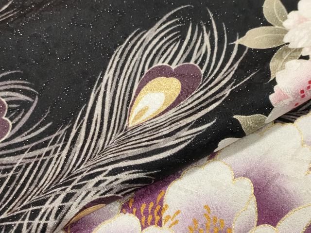 平和屋着物○豪華振袖 駒刺繍 孔雀羽花文 黒地 金彩 銀通し地 正絹