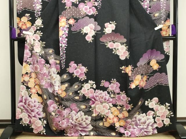 平和屋着物●豪華振袖　駒刺繍　孔雀羽花文　黒地　金彩　銀通し地　正絹　逸品　CABA1362gh 平和屋着物○豪華振袖 駒刺繍 孔雀羽花文 黒地 金彩 銀通し地 正絹