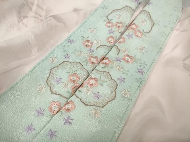 平和屋着物○豪華振袖・長襦袢セット 駒刺繍 舞花文 暈し染め 黒地