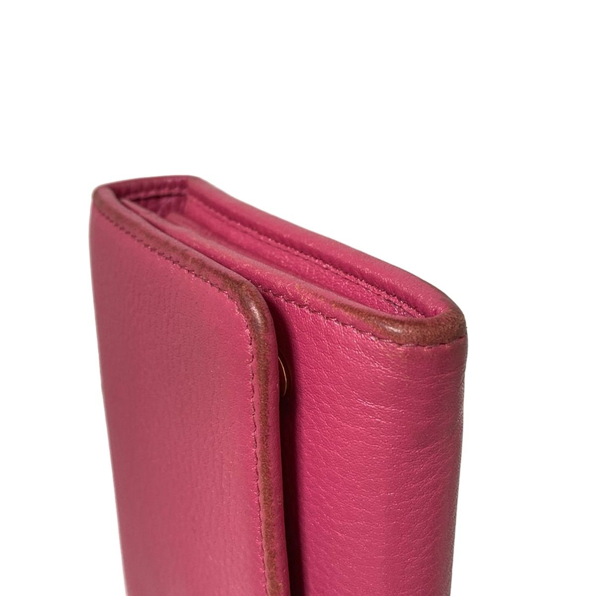 PRADA(プラダ) 長財布 - ピンク レザー プラダ 長財布 ファスナー付き