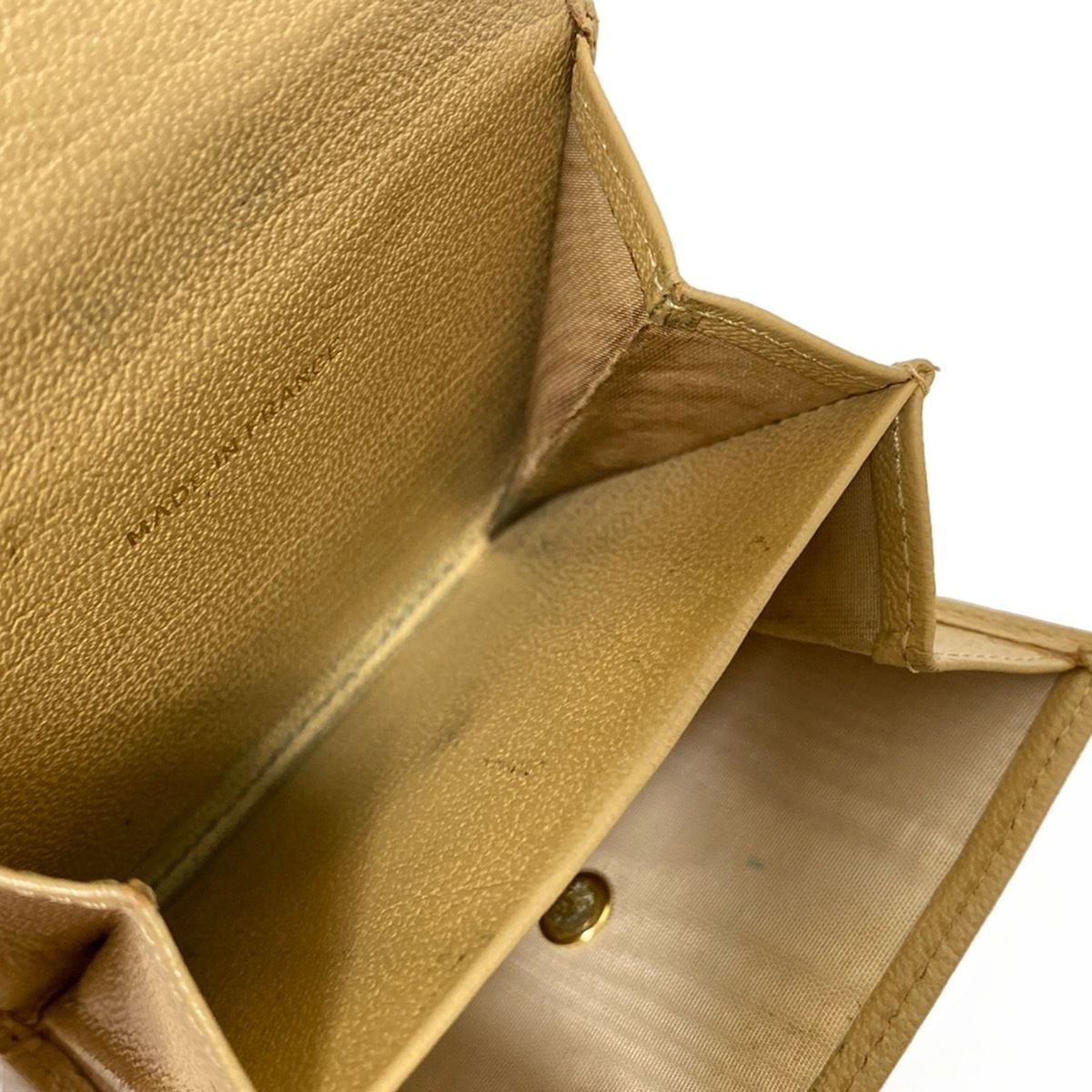 CHANEL 三つ折り財布 ベージュ マトラッセ シャネル （CHANEL） ラムスキン スモール フラップ